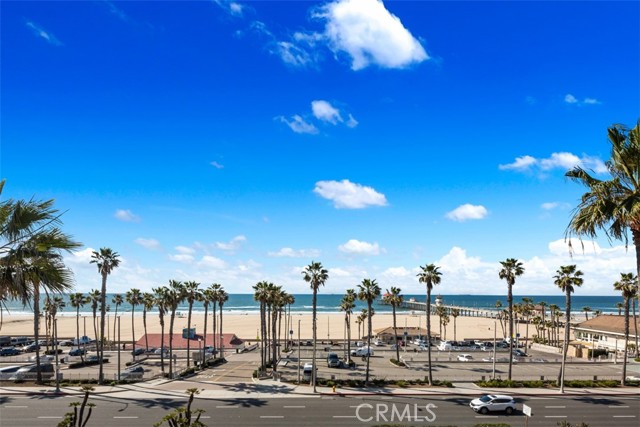 200 Pacific Coast HWY Unit: 341