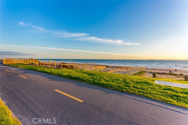 200 Pacific Coast HWY Unit: 341