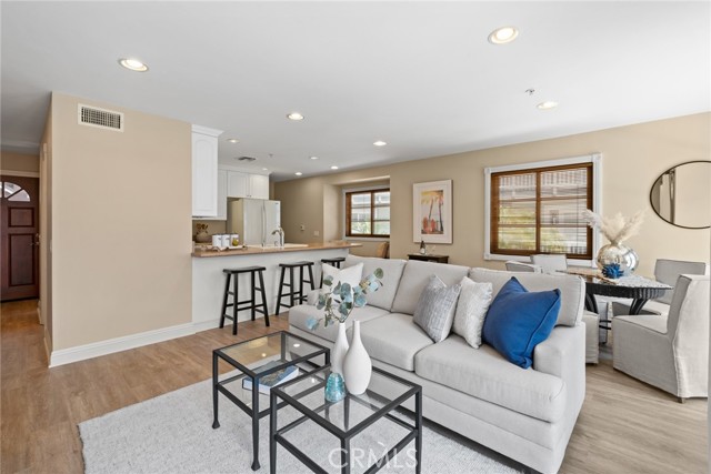 416 Avenida Santa Barbara