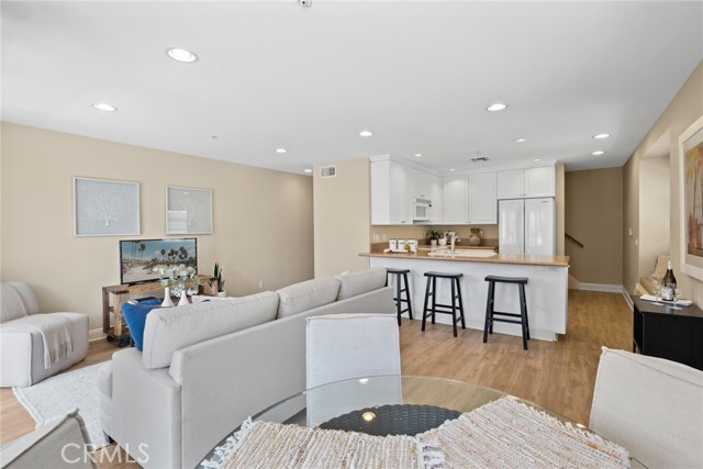416 Avenida Santa Barbara