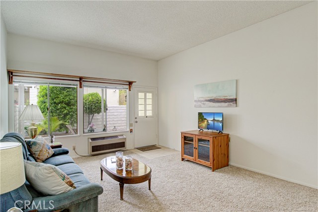 2025 E Via Mariposa Unit: C