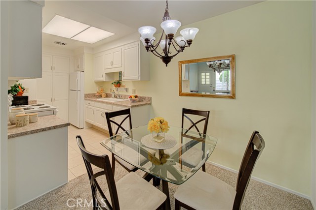 2025 E Via Mariposa Unit: C