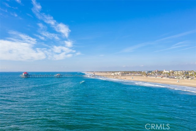 2000 Pacific Coast HWY Unit: 203