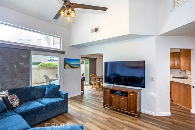 52 Sandalwood Unit: 109