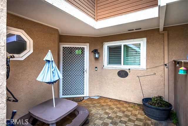 52 Sandalwood Unit: 109