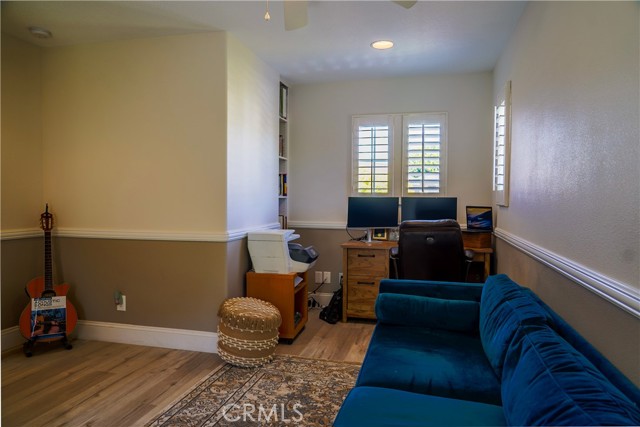 15 Parisville