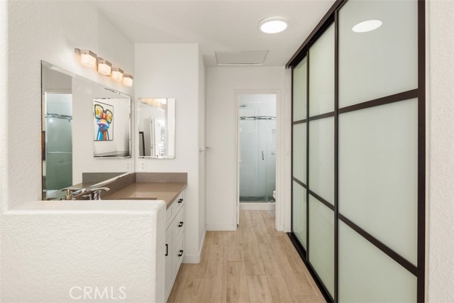 310 Lake ST Unit: 312