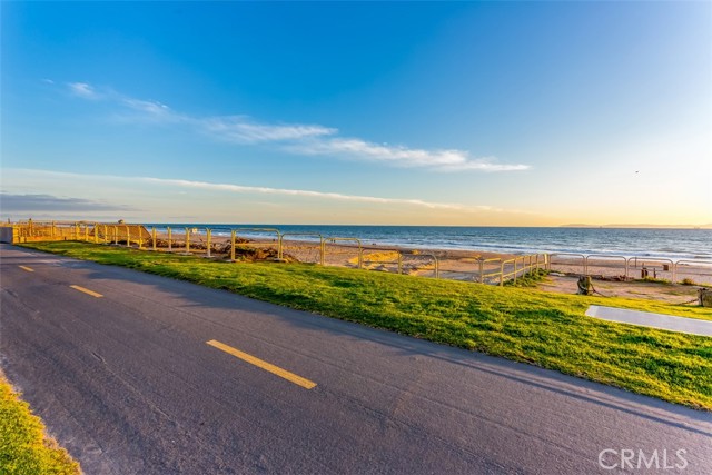 310 Lake ST Unit: 312