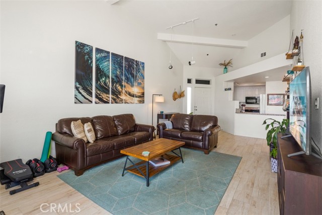 310 Lake ST Unit: 312