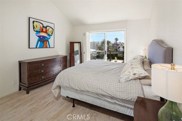 310 Lake ST Unit: 312