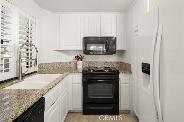 310 Lake ST Unit: 312