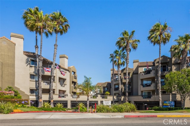 310 Lake ST Unit: 312