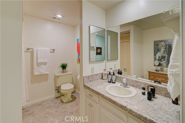 213 Avenida Majorca Unit: C