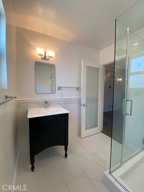 3734 E Coast Hwy #1/2