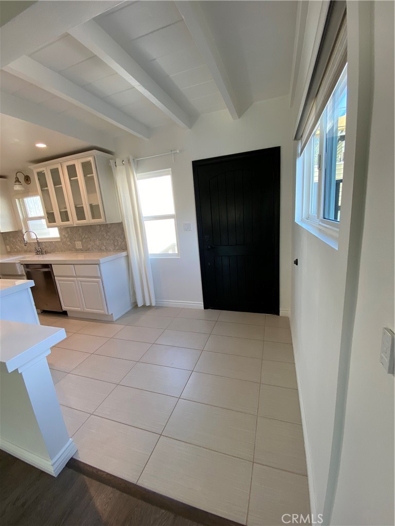 3734 E Coast Hwy #1/2