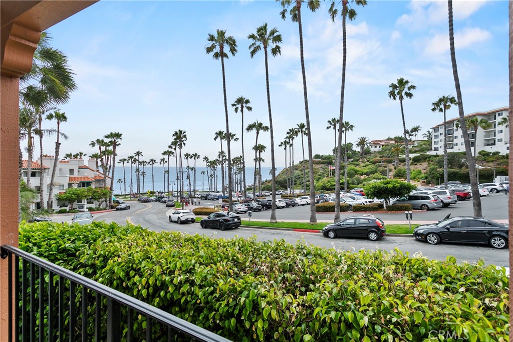511 Avenida Del Mar 1