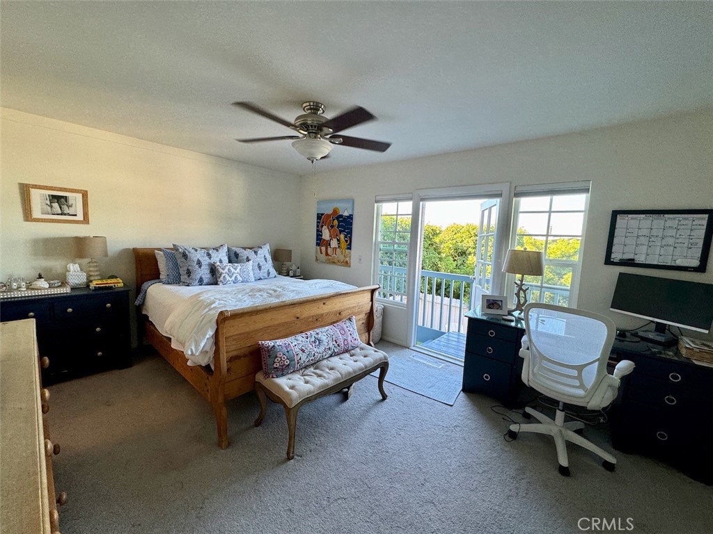 995 La Mirada Street