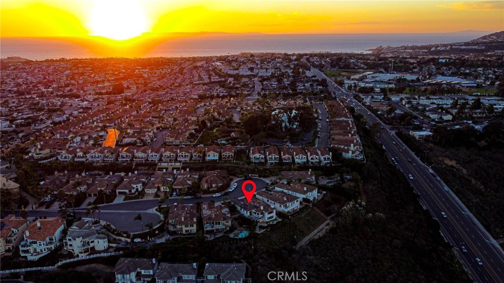 33612 Holtz Hill Road