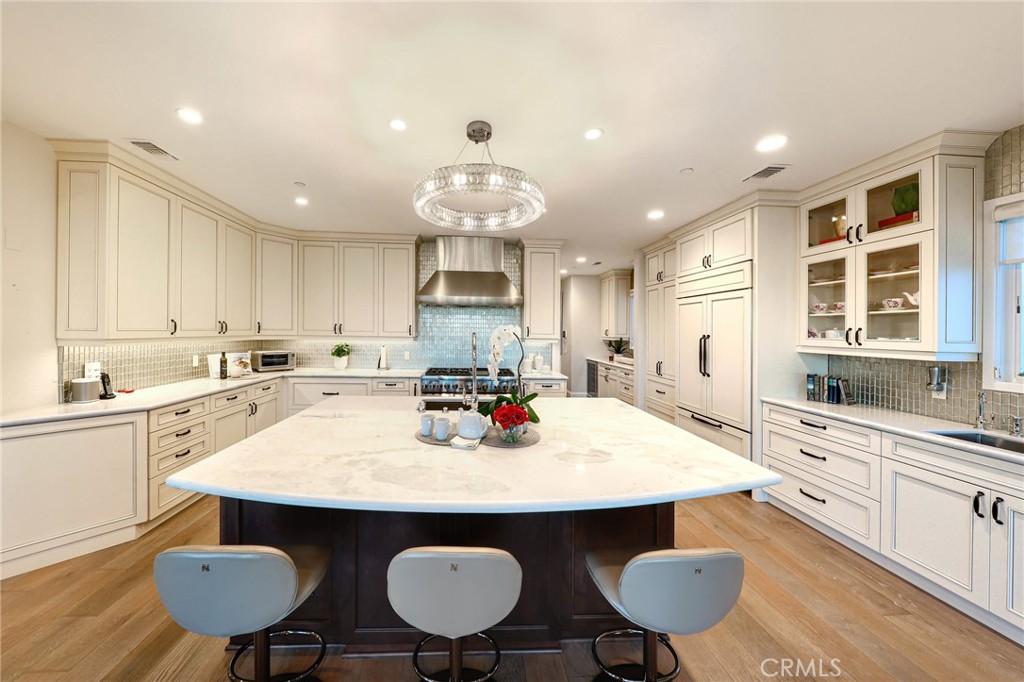 33612 Holtz Hill Road