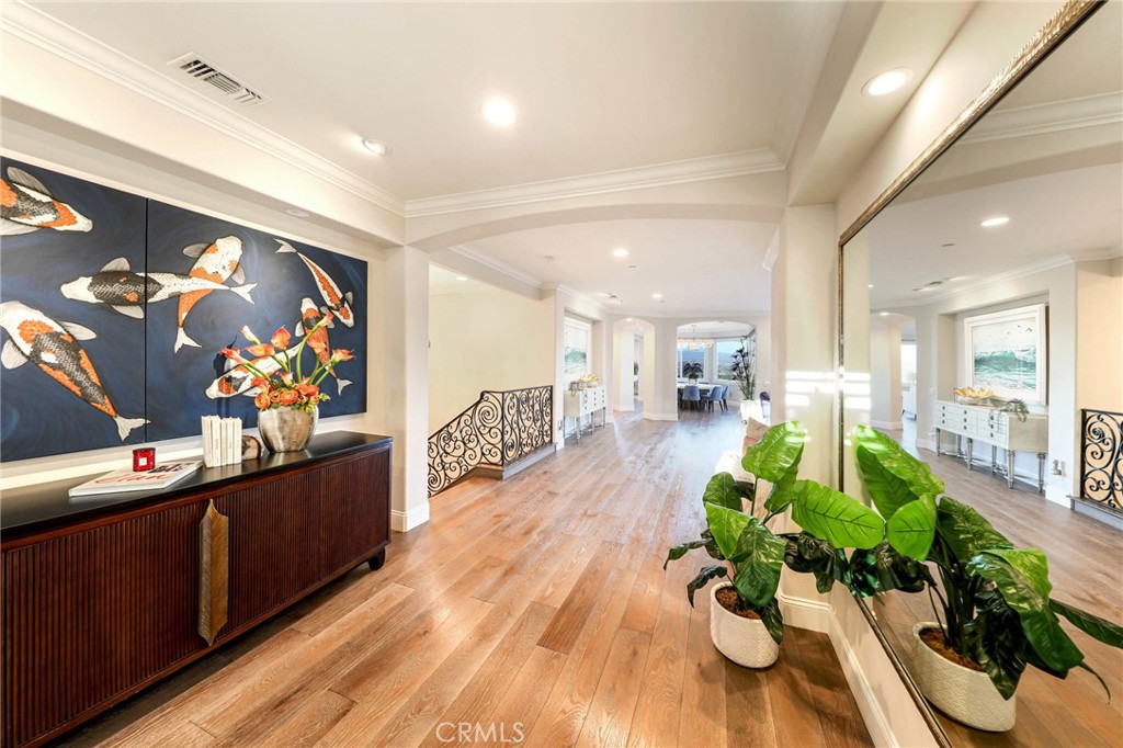 33612 Holtz Hill Road