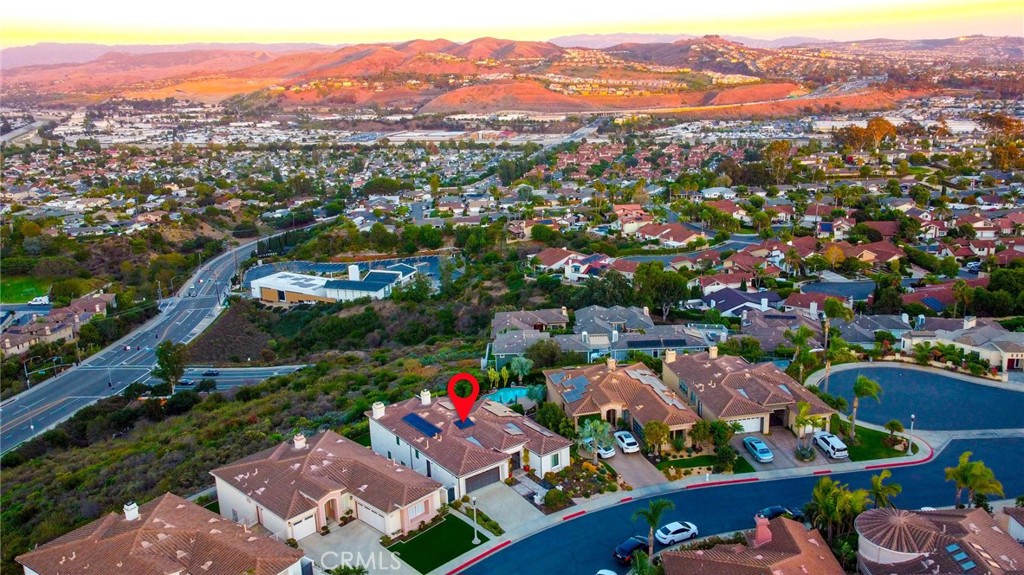 33612 Holtz Hill Road