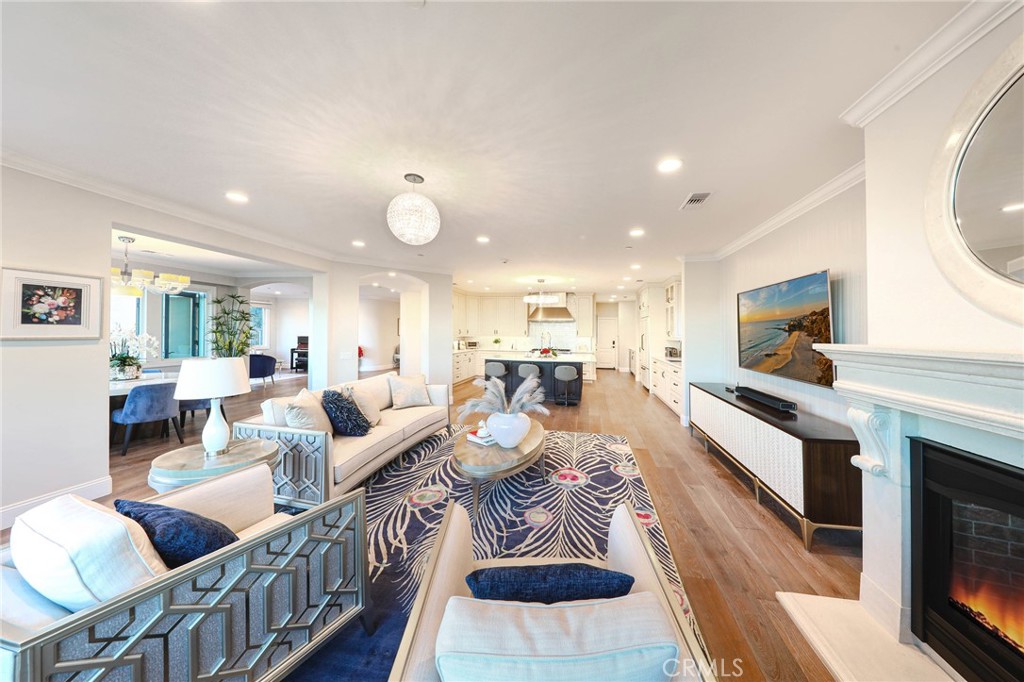 33612 Holtz Hill Road