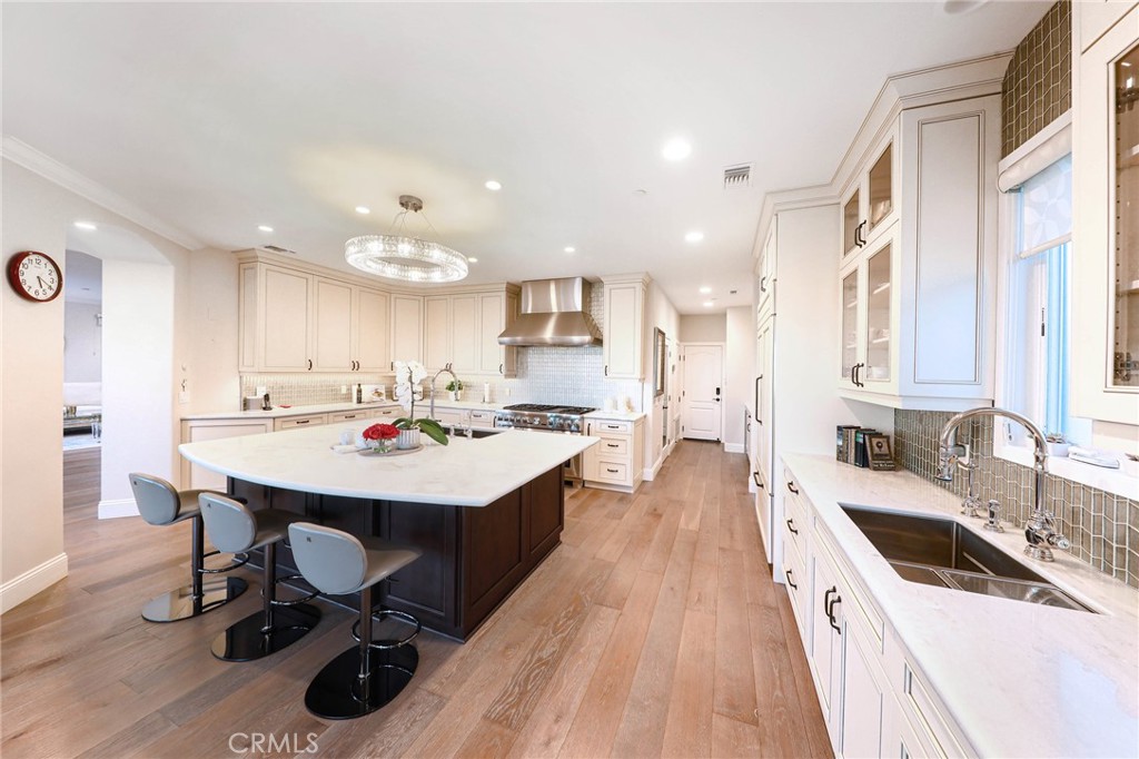 33612 Holtz Hill Road