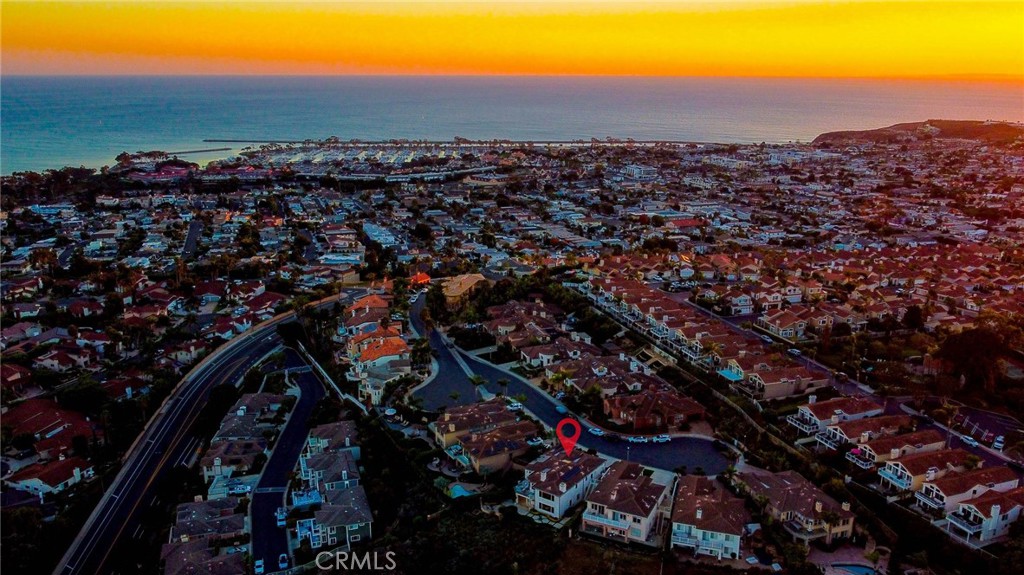 33612 Holtz Hill Road