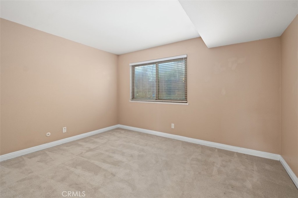 31272 W Nine Drive 3RF