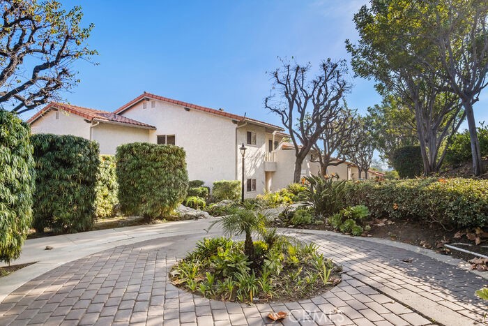 31272 W Nine Drive 3RF