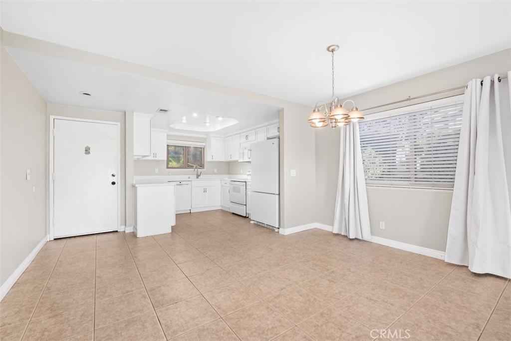 31272 W Nine Drive 3RF