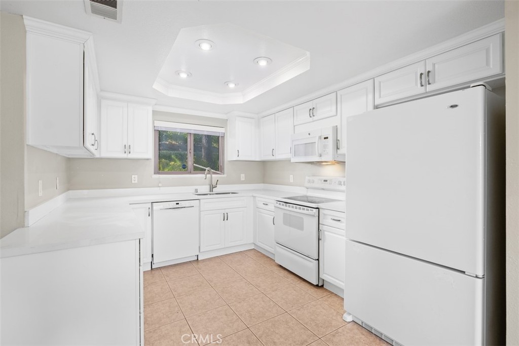 31272 W Nine Drive 3RF