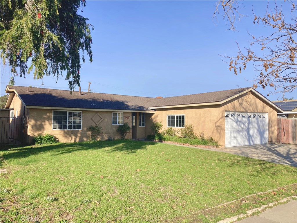 3433 Driftwood Drive