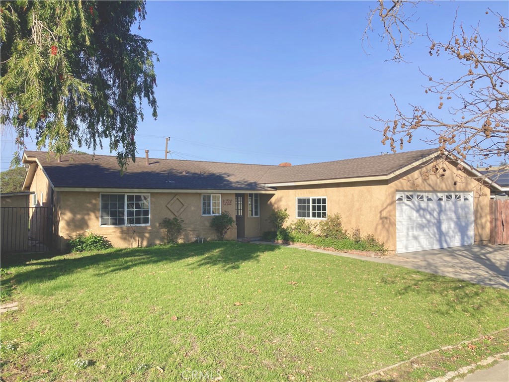 3433 Driftwood Drive