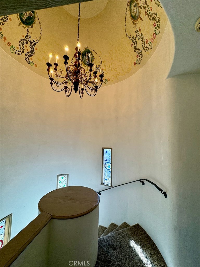 1160 Glenneyre Street