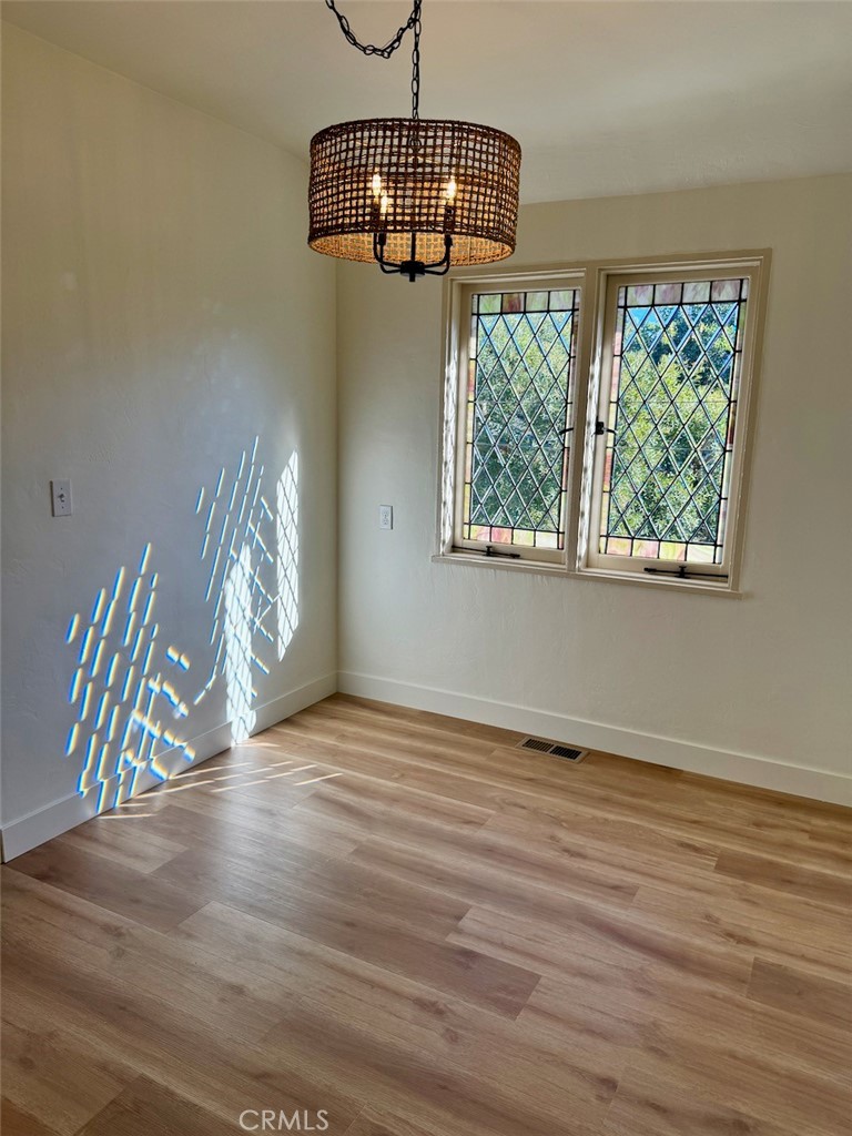 1160 Glenneyre Street