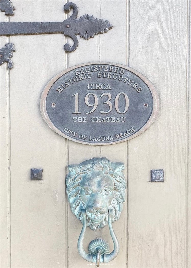 1160 Glenneyre Street