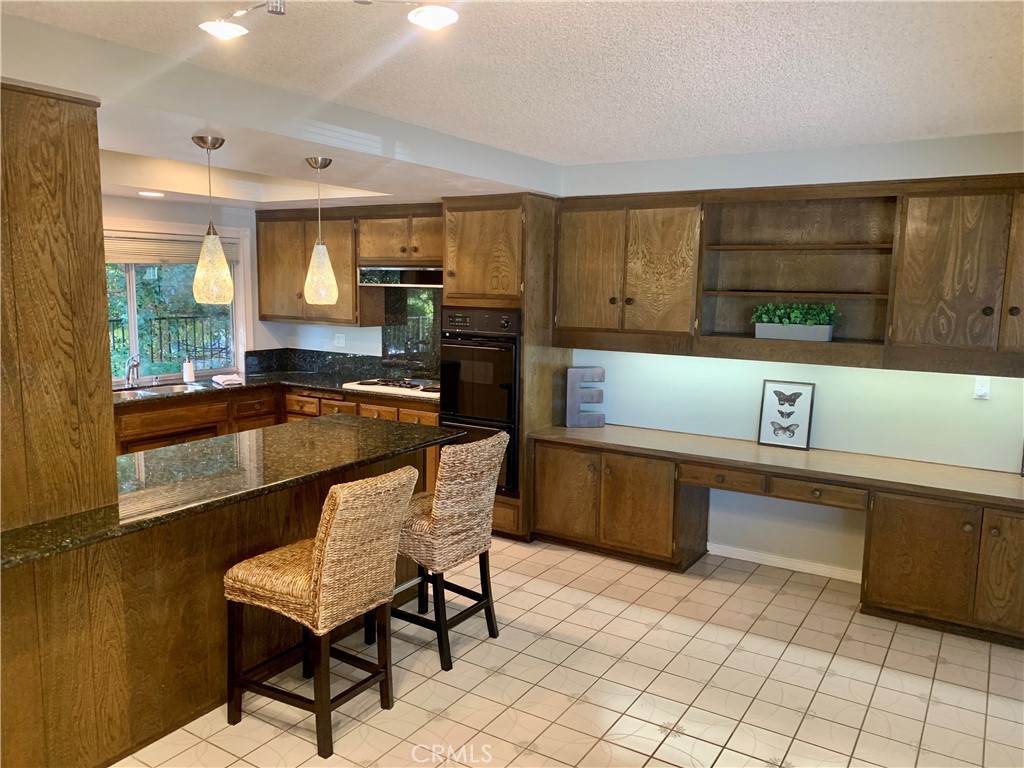 23211 Meadowbrook Circle