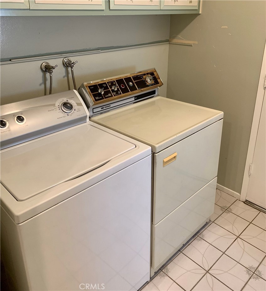 23211 Meadowbrook Circle