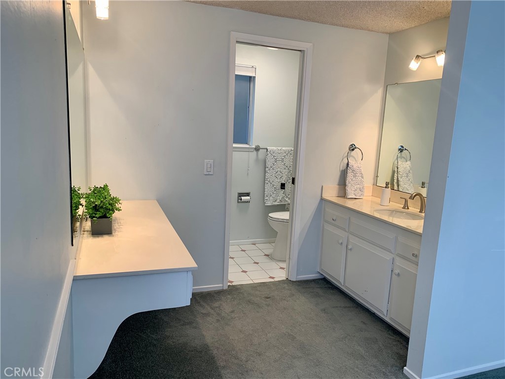 23211 Meadowbrook Circle