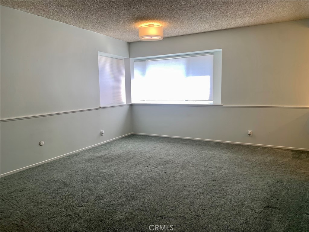 23211 Meadowbrook Circle