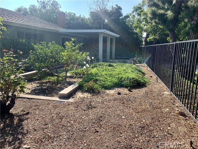 23211 Meadowbrook CIR