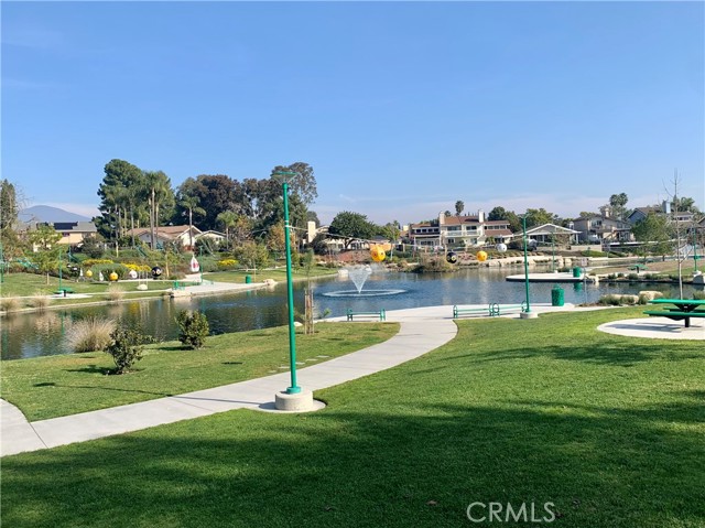 23211 Meadowbrook CIR