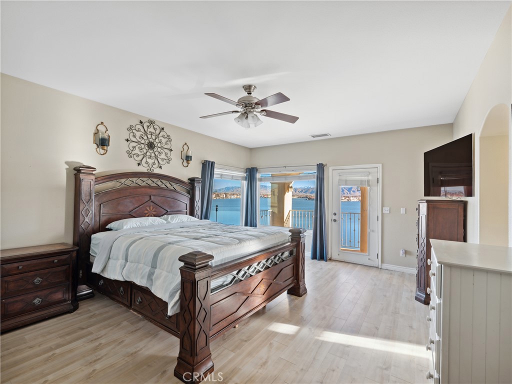 17845 Lakeview Drive