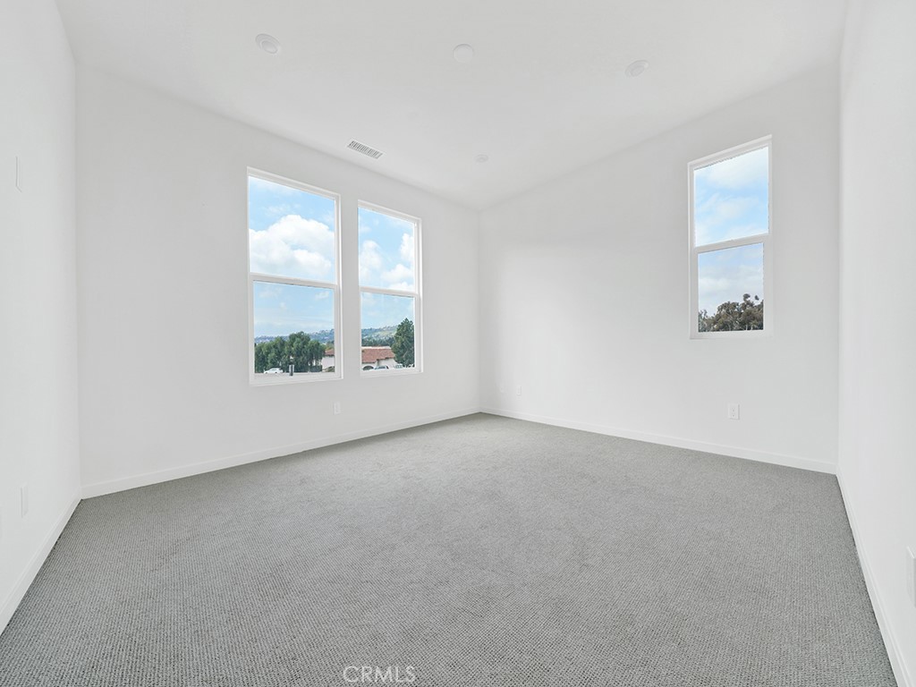 32071 Paseo Vibrante