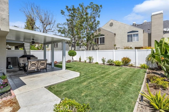 15 Pineoak Unit: 100