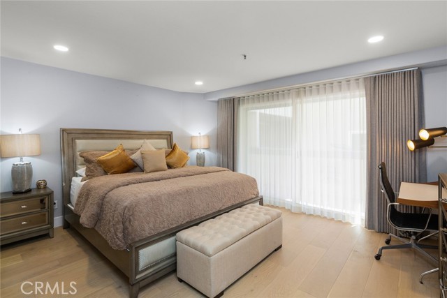 200 Pacific Coast HWY Unit: 211