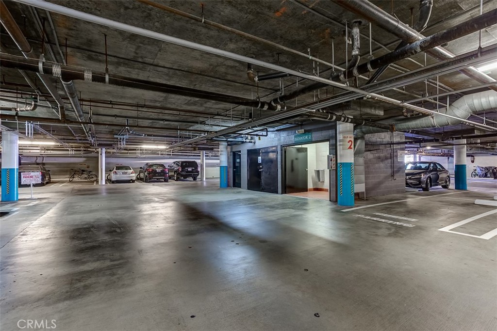 200 Pacific Coast Highway 422