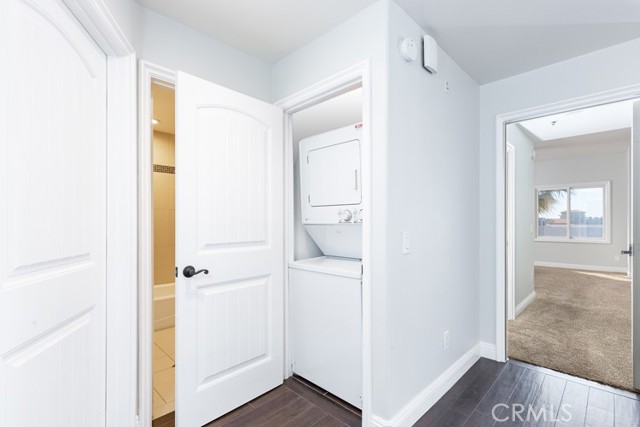 200 Pacific Coast HWY Unit: 422