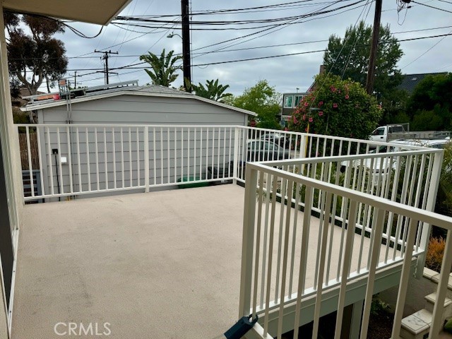 327 Calliope Street B